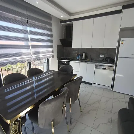 Beyazit 2 Side