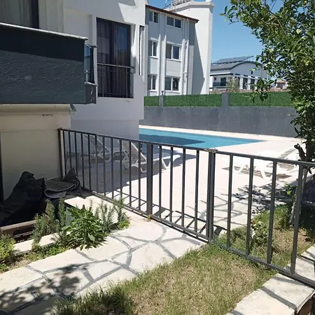 Beyazit 2 Apartment *