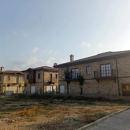 Beyazit 2 Apartment Side